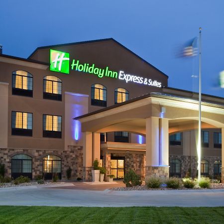 Holiday Inn Express Hotel & Suites Grand Island Buitenkant foto