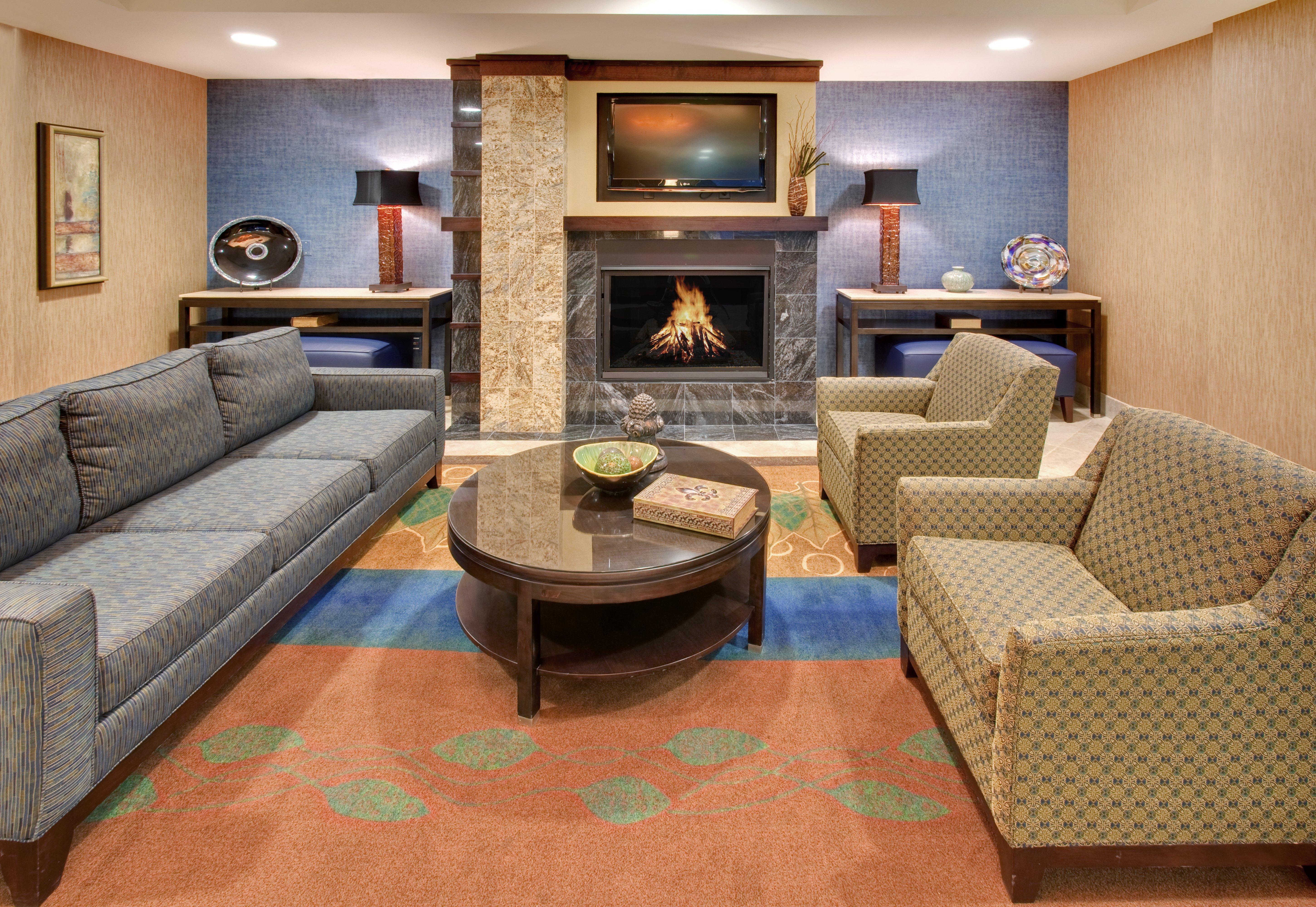 Holiday Inn Express Hotel & Suites Grand Island By Ihg Buitenkant foto