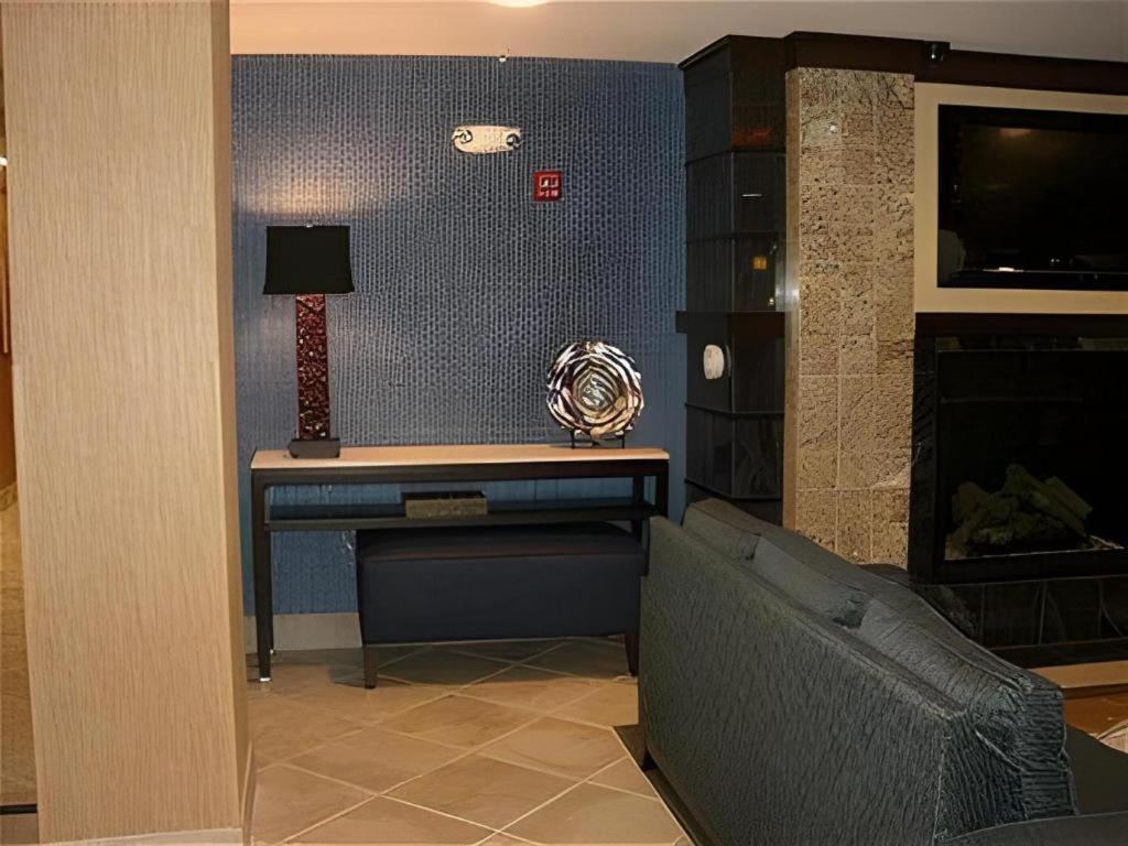 Holiday Inn Express Hotel & Suites Grand Island By Ihg Buitenkant foto